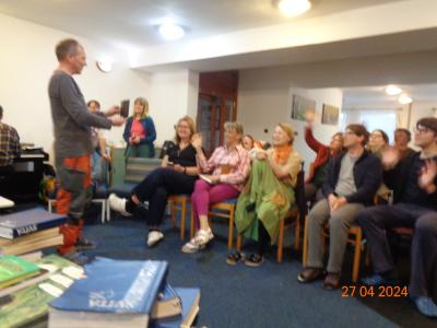 Máváme - Mirek Litomiský na příjmu.JPG